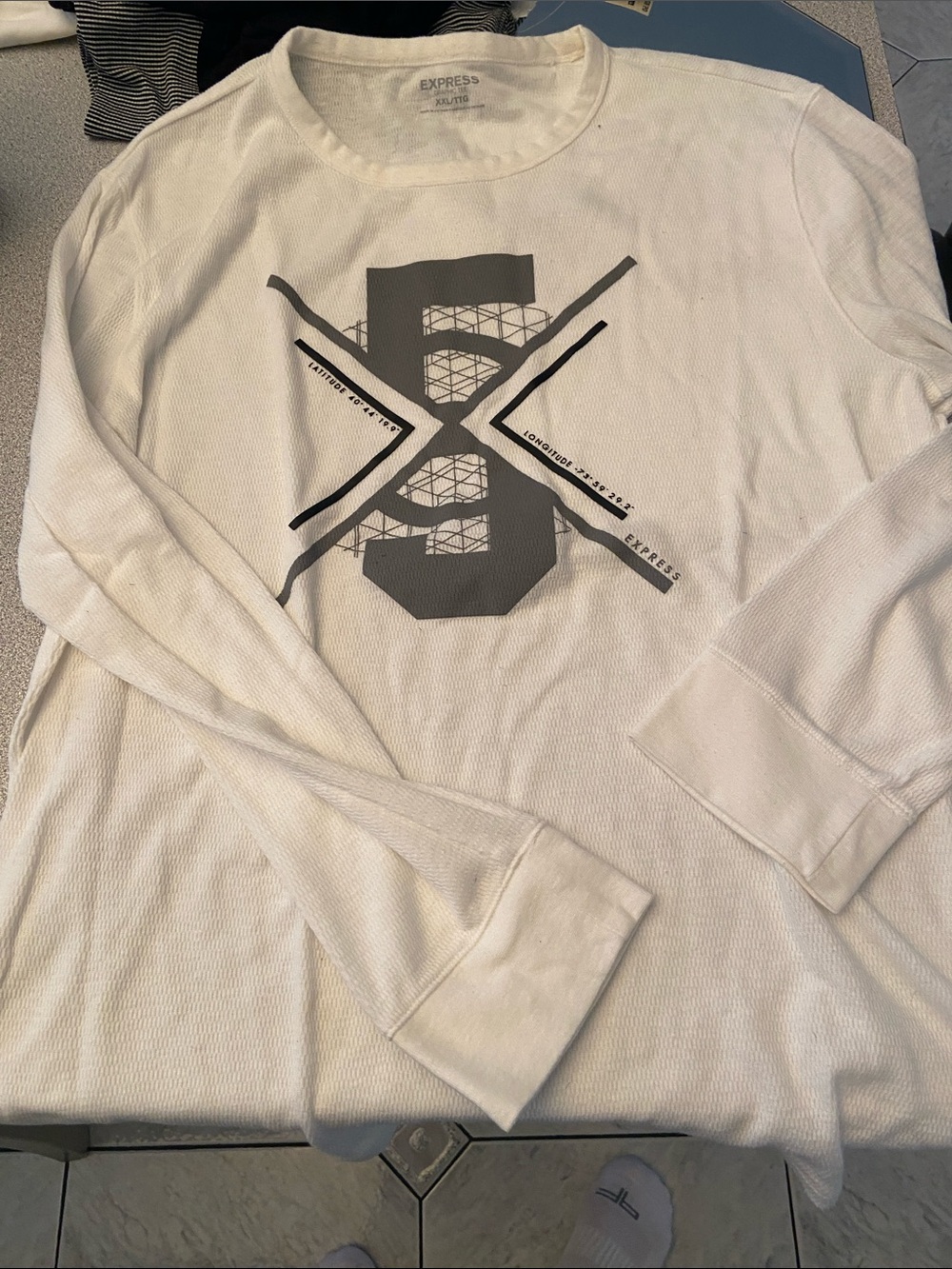 Express White Long-Sleeve Thermal Tee with Gray Graphic '5'